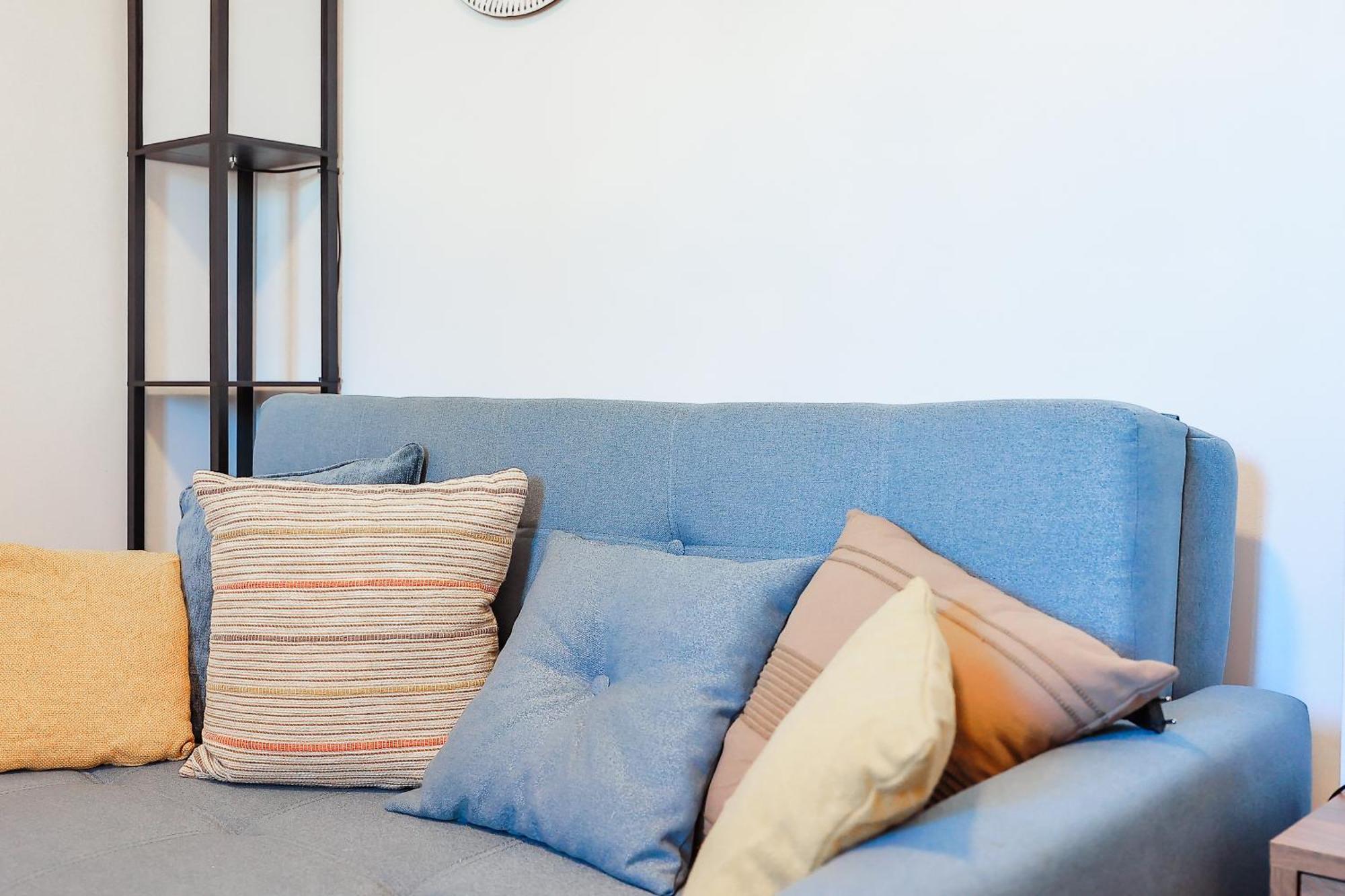 Oradea City Center Apartment Near Aquapark With Jacuzzi & Parking Екстер'єр фото
